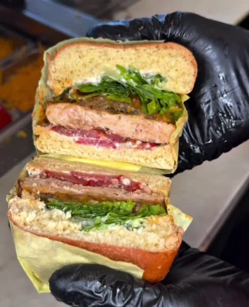 ALASKAN SALMON BURGER