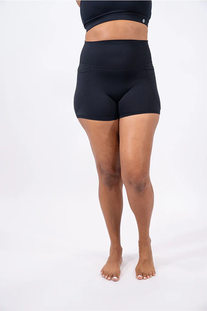 Fashionista Yogi "Jessica" High Rise Yoga Short with pockets(Black)