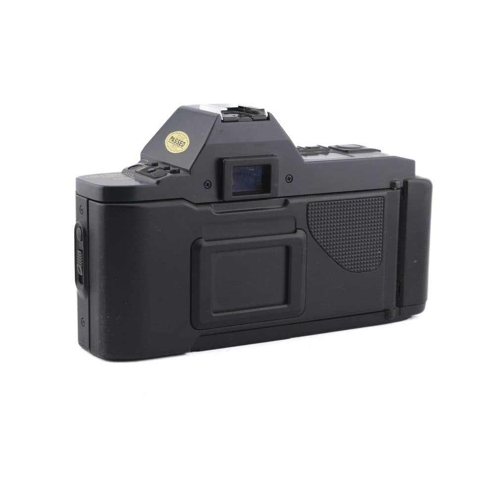 Canon T70 35mm SLR Camera Body